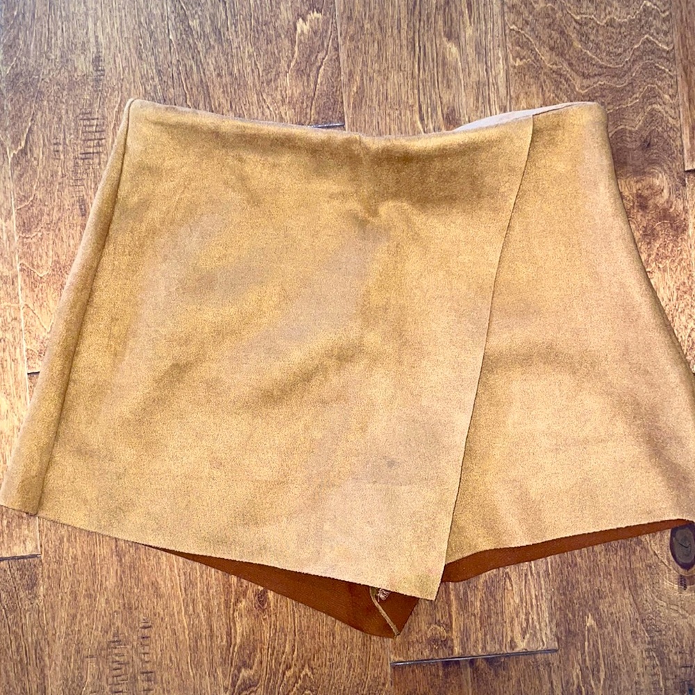 Envelope skort
